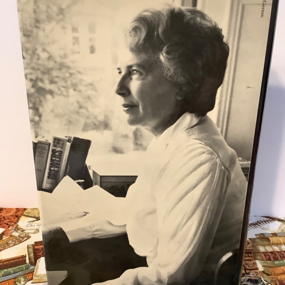 Vintage 1979 1st Edition.THE LAST ENCHANTMENT. Arthurian Saga # 3.Mary Stewart. - Picture 6 of 10